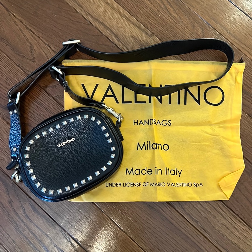 Valentino Black leather crossbody bag